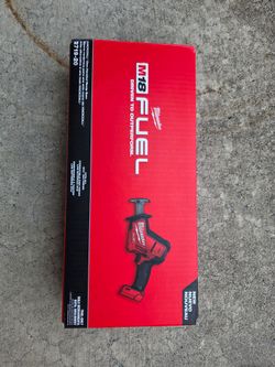 Milwaukee M18 Hackzall