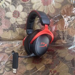 HYPER X gaming headset with usb