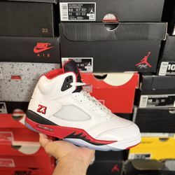 2025 Jordan Fire Red 5s Black Tongue size 10 Close To DS