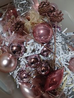 Tub Of Christmas Oranaments