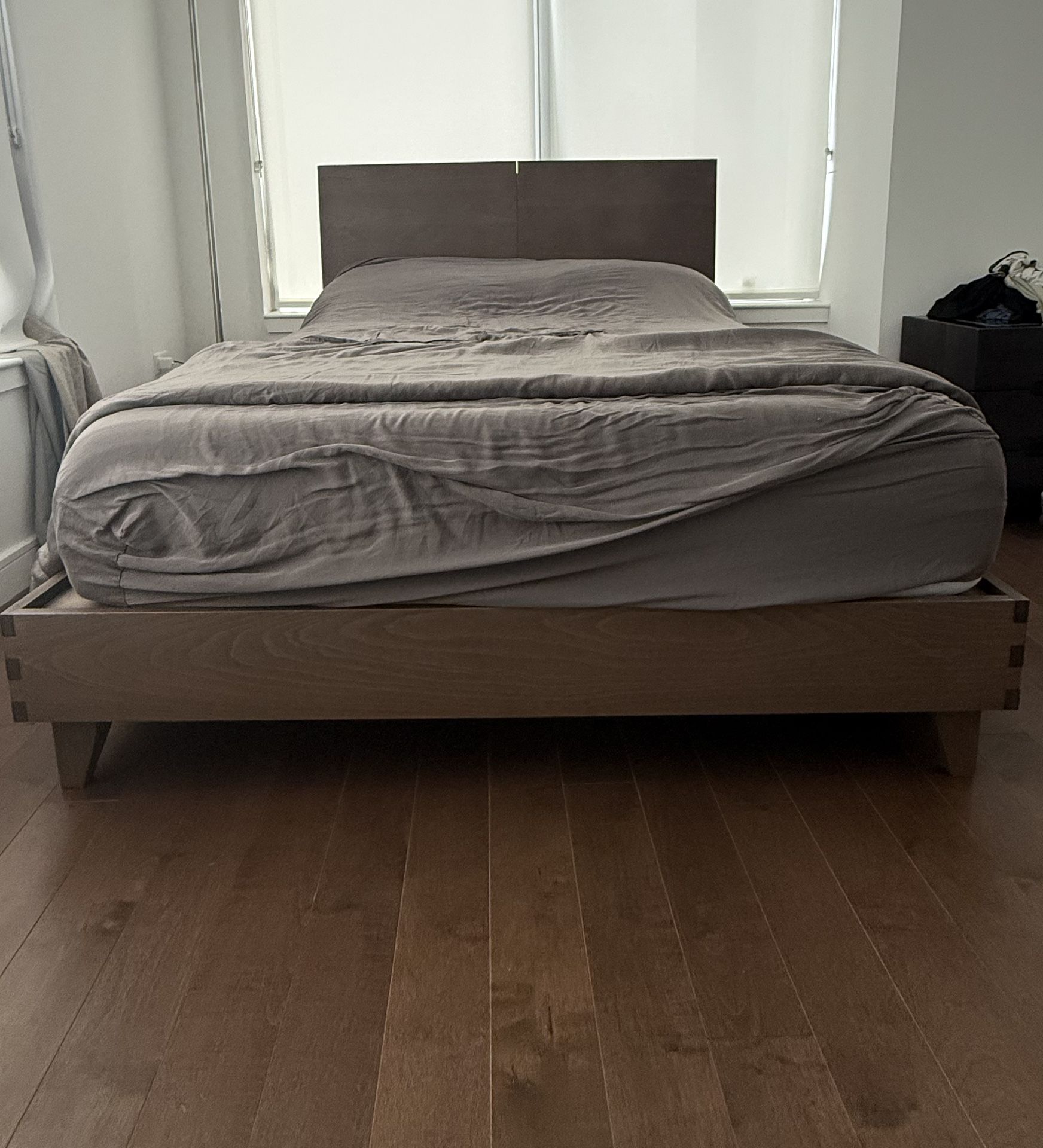 Avocado City Bed Frame Platform Bed With Headboard