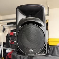 Pre-Owned Mackie SRM450 V2 Powered Speaker