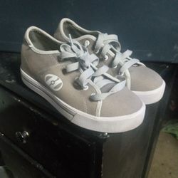 Heelys Canvas Upper Size 5 Like New
