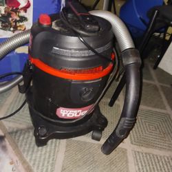 LIKE NEW WET DRY VAC BY SHOP VAC 22 FIRM RUNS GD