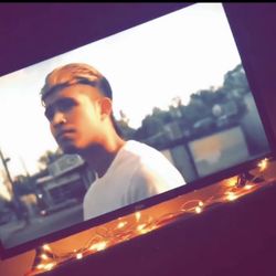 TCL Smart Tv ( Negotiable) NEED GONE