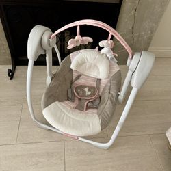 Ingenuity Comfort 2 Go Compact Portable Baby Swing with Music - Flora