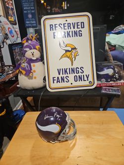 Autograph mini helmet
