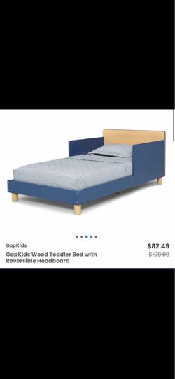 BabyGap Wood bed frame/ BabyGap/ toddler bed/ kids/ furniture/ New