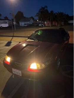 2004 Ford Mustang