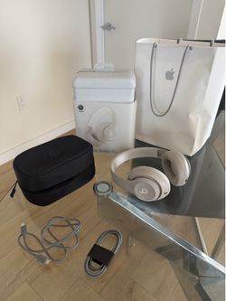 BEATS STUDIO PRO WIRELESS HEADPHONES