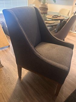 Accent chair