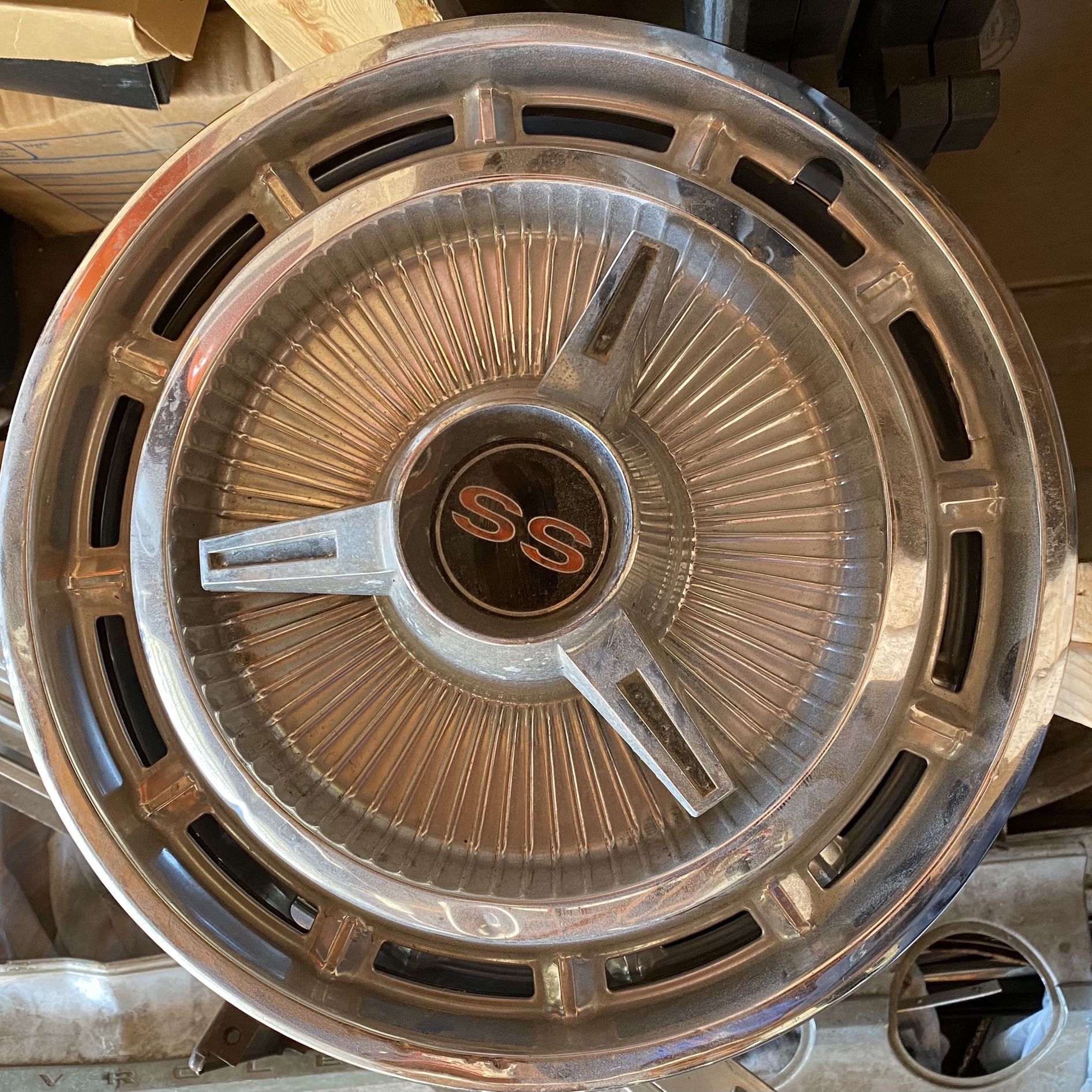 1965 chevy impala hubcaps deals