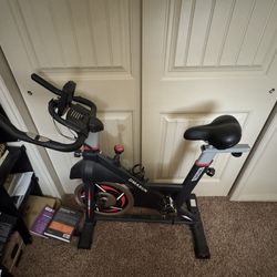 🚴‍♂️ Indoor Stationary Spin Bike – Excellent Condition! 💪 