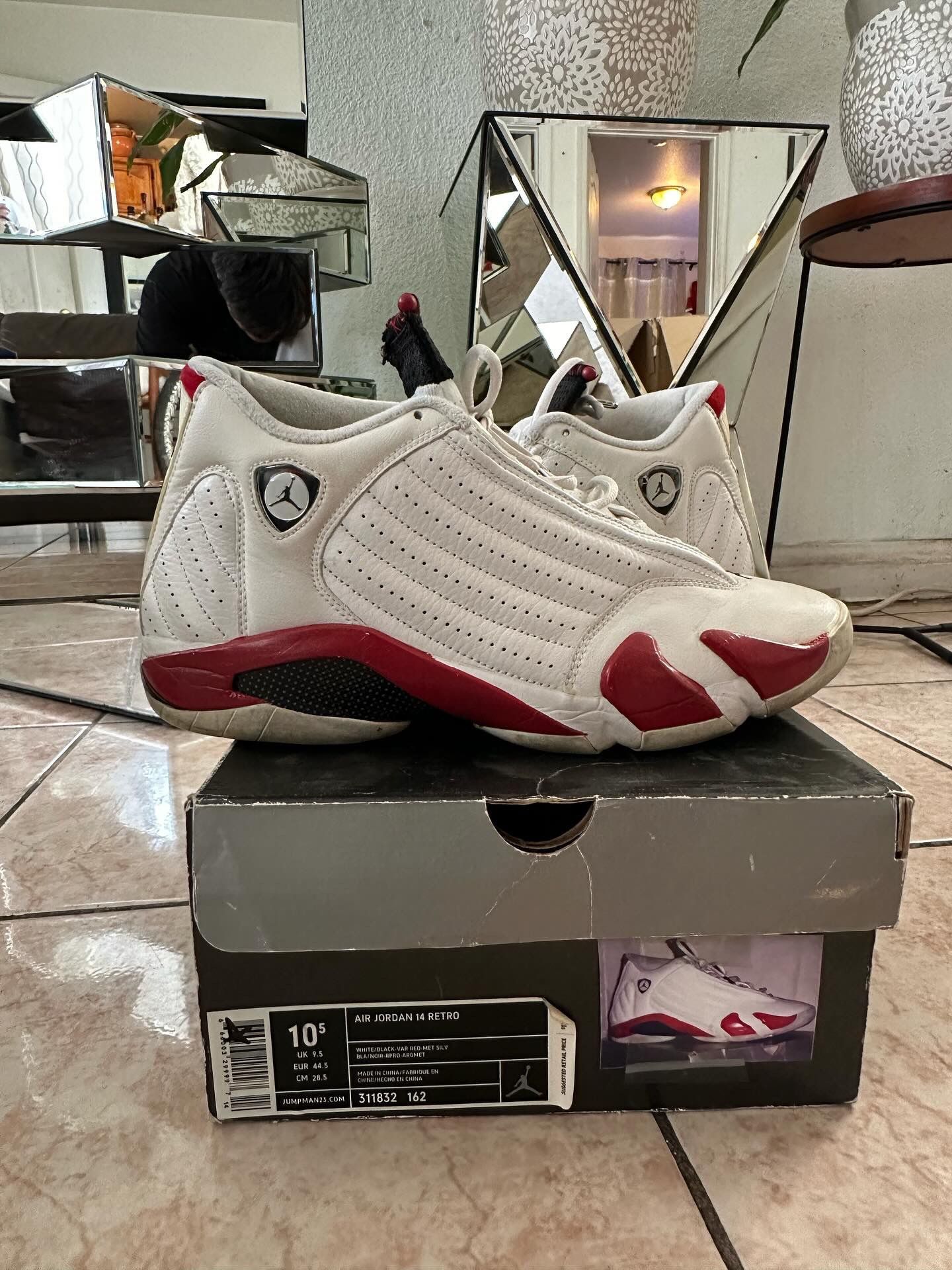 Jordan 14 Retro Red