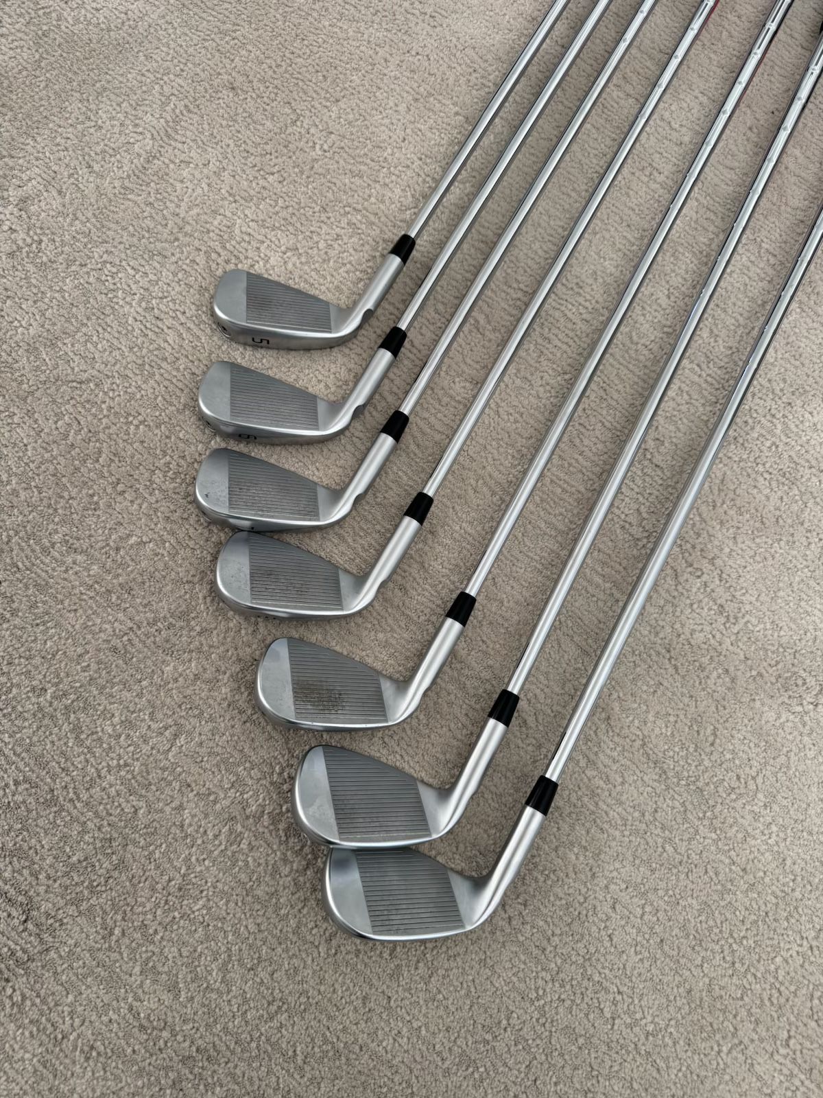 Ping i230 Irons. Upgraded 120 Modus 3 NS Tour Pro Shafts, Upgraded