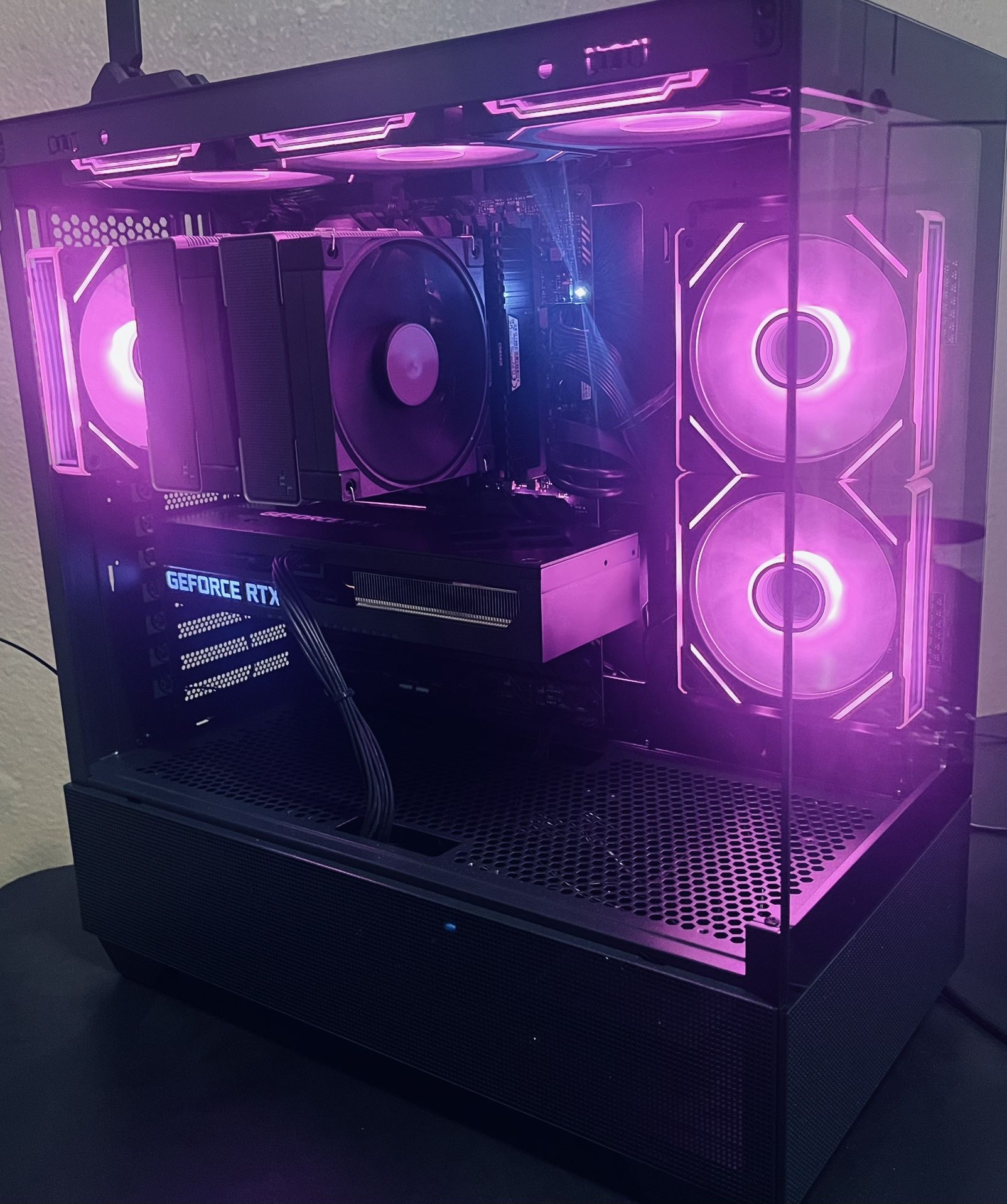 Pro Gaming PC |RTX 3070 TI // i7 12700K // 32GB DDR4|