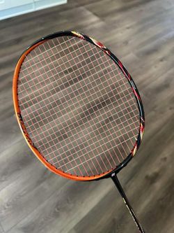 Yonex Astrox 99 Sunshine Orange for Sale in Santa Fe Springs