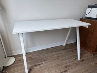 Trotten Desk IKEA