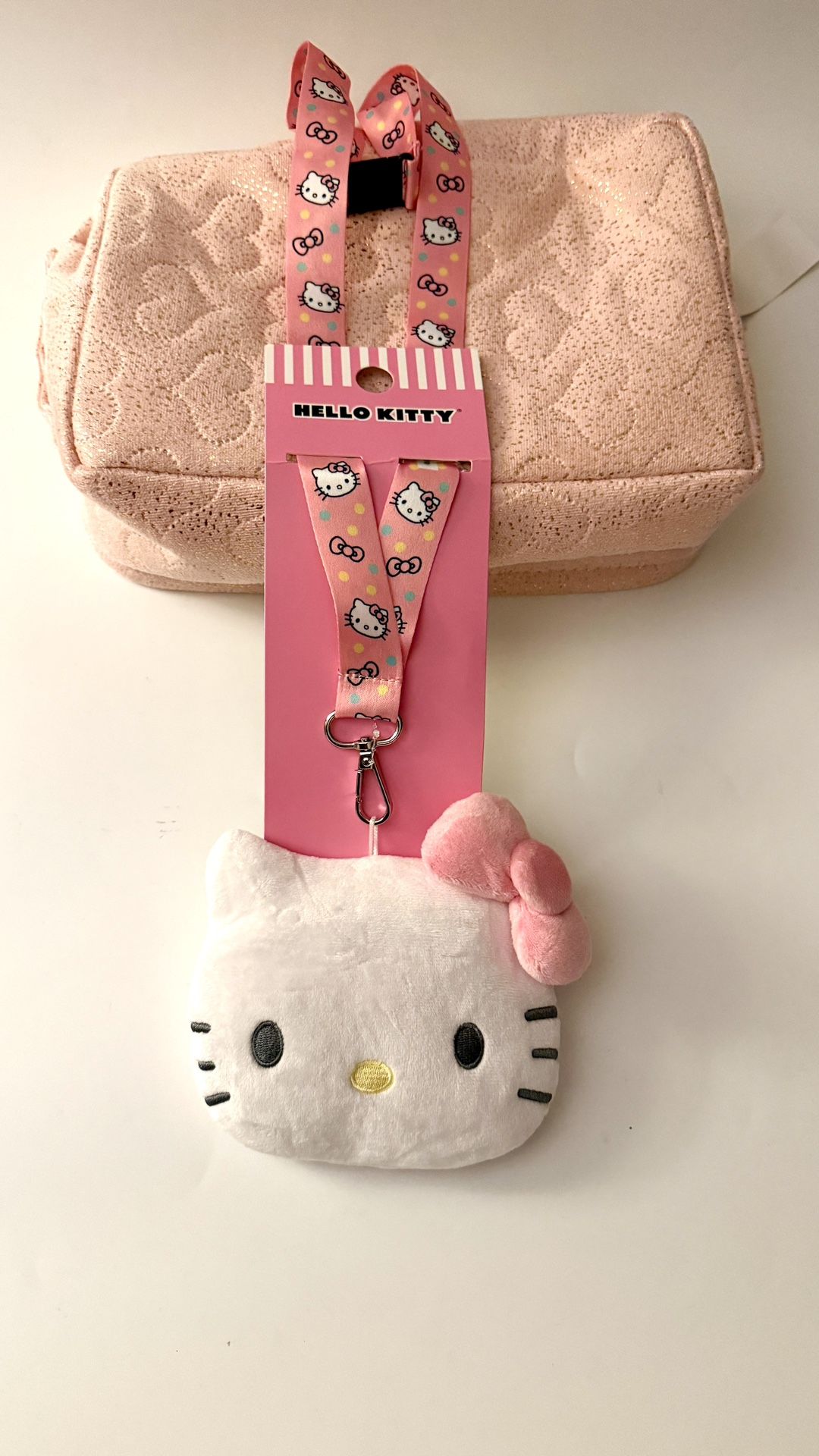 Hello Kitty Coins purse ID