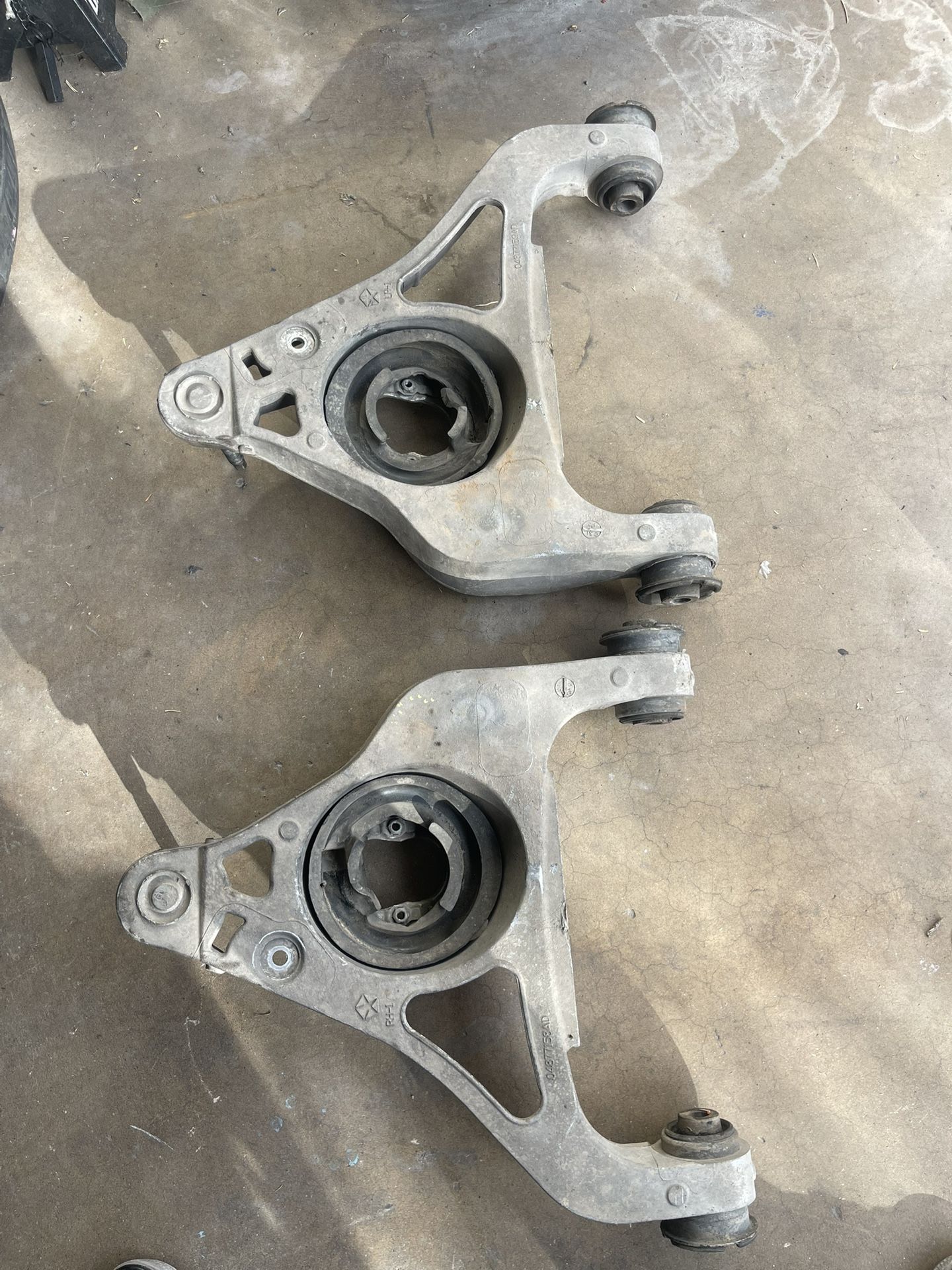 Lower Control Arm Ram 1500