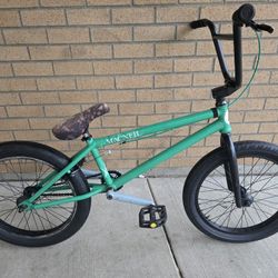 Custom Macneil Bmx Bike
