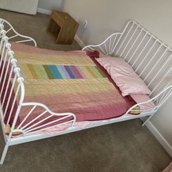 IKEA Minnen Bed 