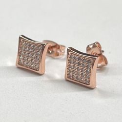 iced out pave settling diamonds CZ stones Rose Gold stud earring✨✨✨