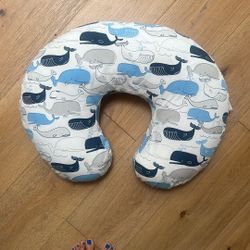 Boppy- No Stains (cute whale pattern removable cover)