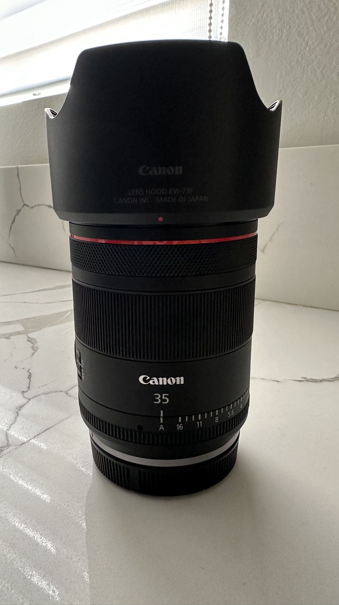Canon RF 35mm f/1.4 L VCM Lens (LIKE NEW)