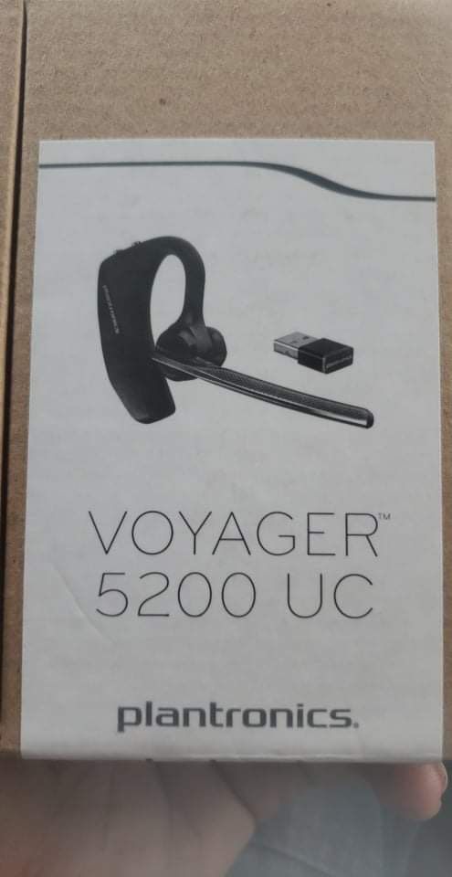 Voyager Bluetooth Headset