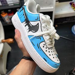 Cartoon painted Air Force Brand New Size 7