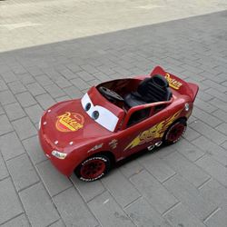 Lightning McQueen electric car