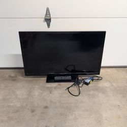 32 Inch Insignia TV