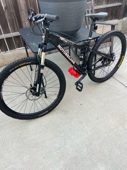 Motobecane Fantom 29 Mountain Bike
