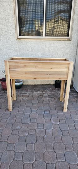 Planter Box - Raised Long