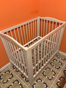 Crib with mattress gently used
