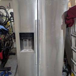Whirlpool Refrigerator