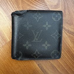 Louis Louis Vuitton