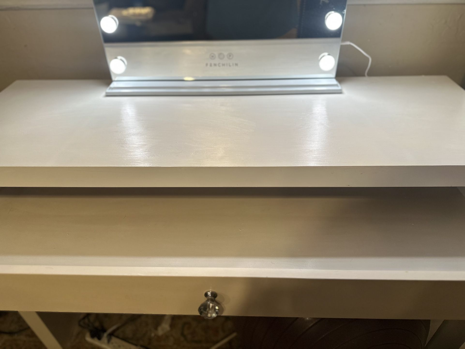 White Vanity With Huge Middle Drawer 40.00