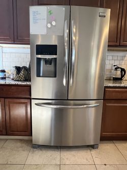 Used Kitchen Appliances : Frigidaire Gallery