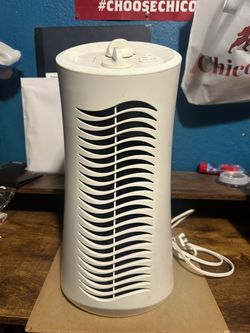 White Tower Air Purifier with Power Cord