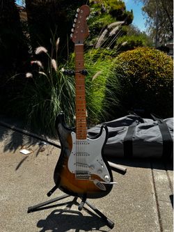 Squire by Fender Stratocaster