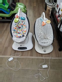 4Moms Mamaroo and Rockaroo