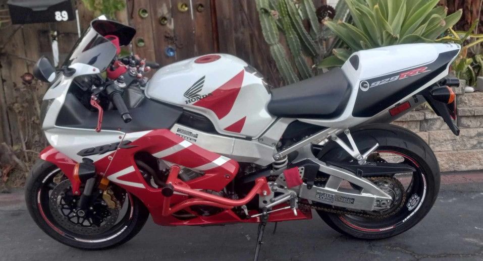 2000 Honda CBR929RR