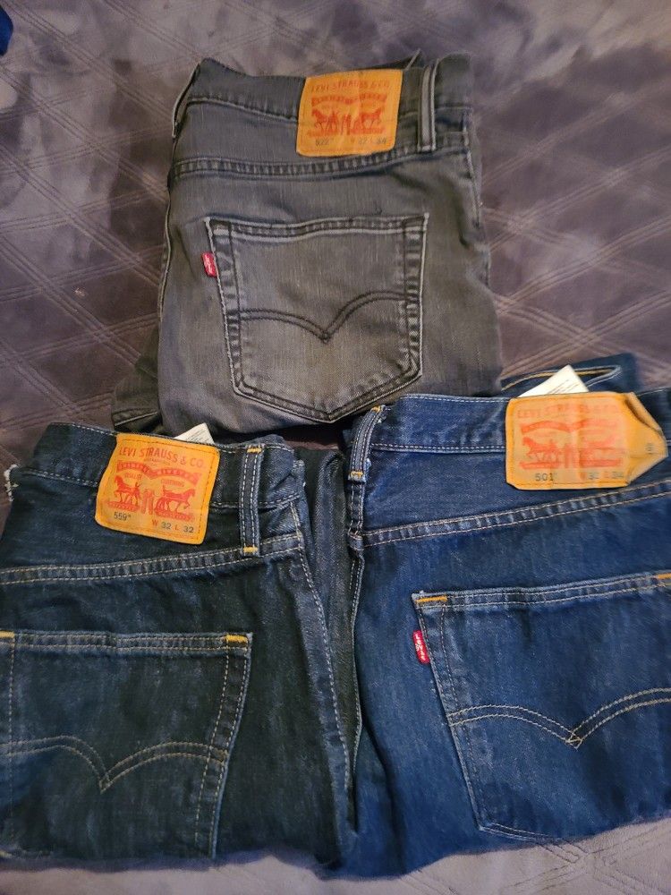 PANTALONES,LEVIS