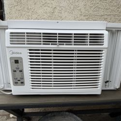 Midea AC Window Unit 