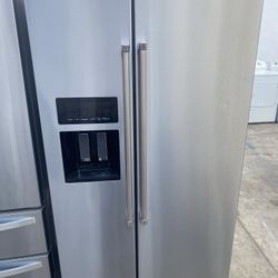 Kitchen Aid Side By Side Stainless Steel Refrigerator 