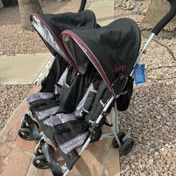 Jeep Double stroller Great Condition