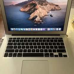 MacBook Air (13-inch) like new