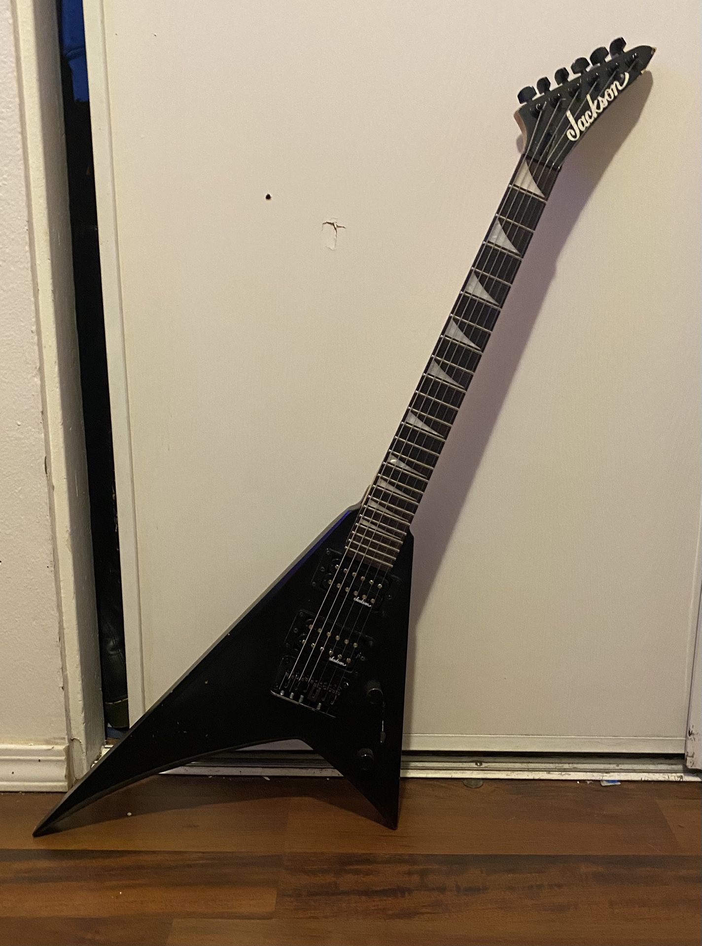 Used Black 6 string Jackson V-2
